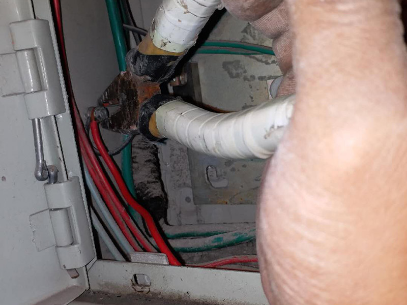 婁底維修師傅電工哪里找，哪家婁底房屋維修公司師傅專業(yè)