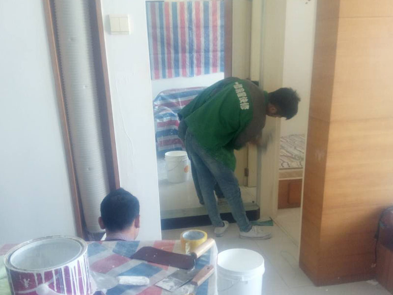 杭州粉刷墻壁要注意什么，杭州粉刷墻壁后又起皮發(fā)霉開(kāi)裂怎么辦