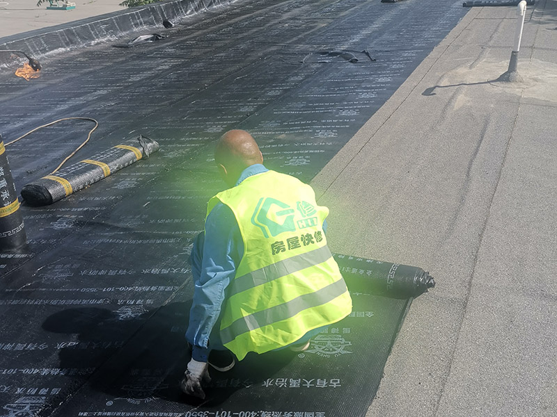 杭州房屋漏水滲水維修多少錢，專業(yè)防水補漏從哪兒下手