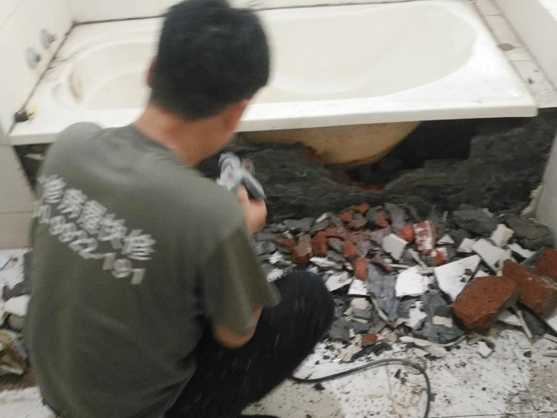 西安市衛(wèi)生間漏水修補多少錢，衛(wèi)生間漏水有什么快捷的維修辦法嗎