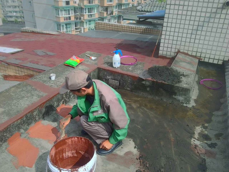 屋面漏水維修處理？是找物業(yè)公司處理還