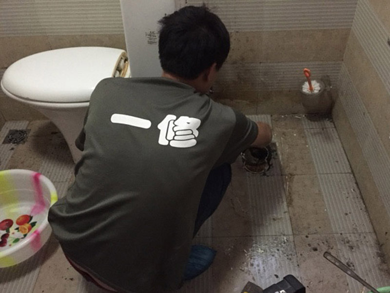專業(yè)廁所管道疏通建議，注意毛發(fā)清理是