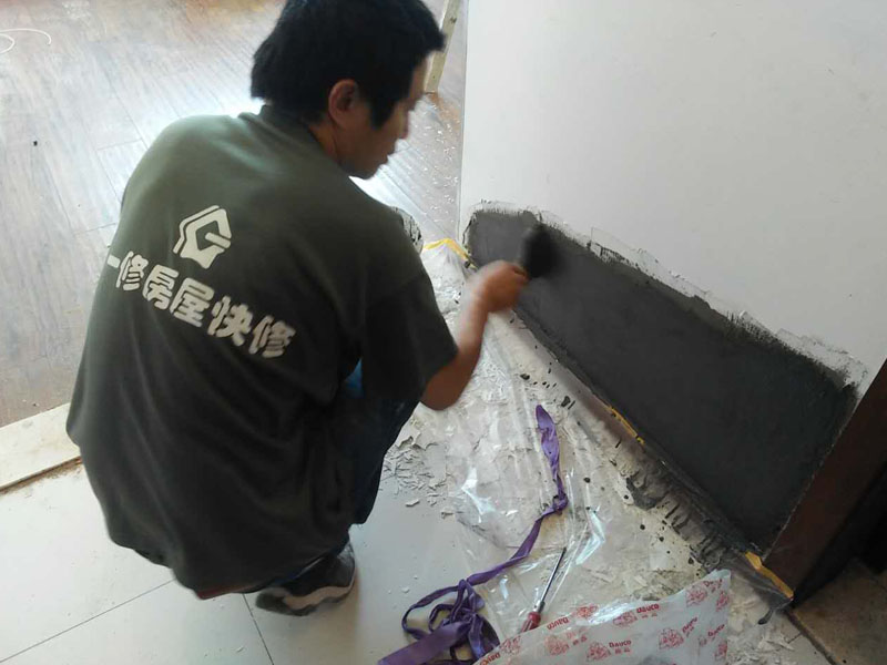 裝修入住半個月墻面發(fā)霉是為什么？應如