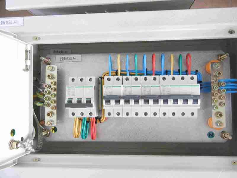 常見的家庭電路故障維修辦法，專業(yè)電工