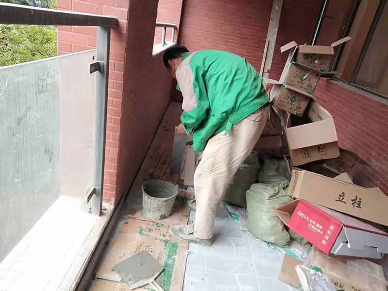 砧瓷磚包工包料多少錢一平方，砧瓷磚需