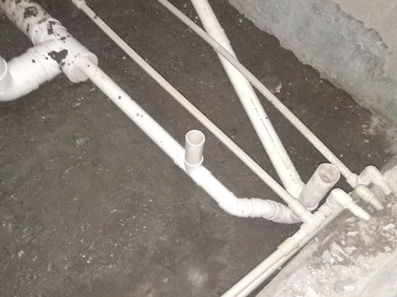 老房地面漏水到樓下，地面漏水注漿打一