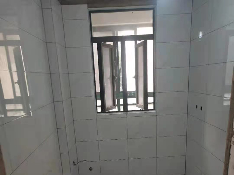 北京老房子地面裝修，瓷磚應該怎么翻新